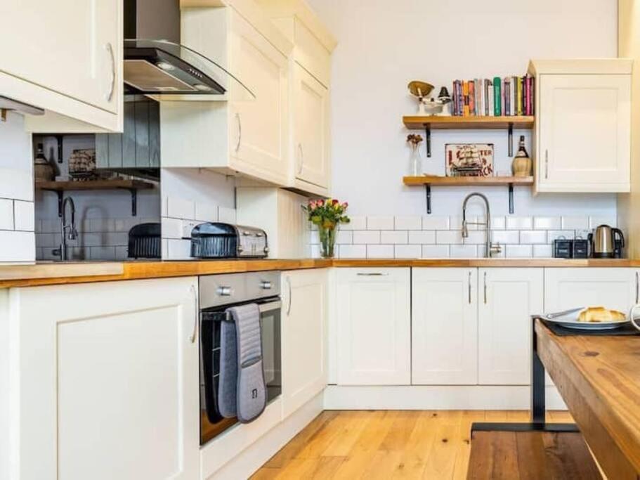 Number 7 Torquay Stunning Sea Views Apartment Luaran gambar
