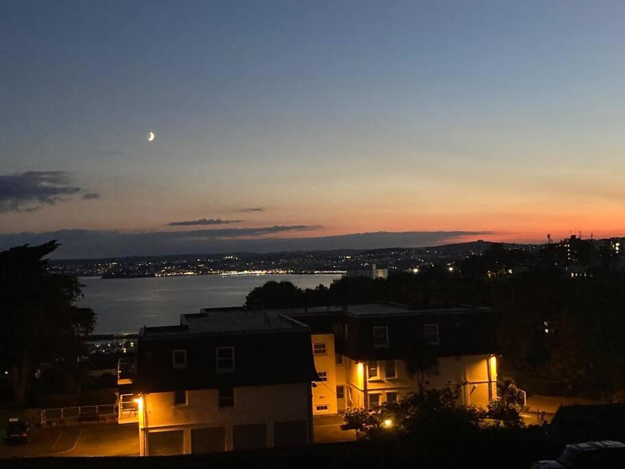 Number 7 Torquay Stunning Sea Views Apartment Luaran gambar
